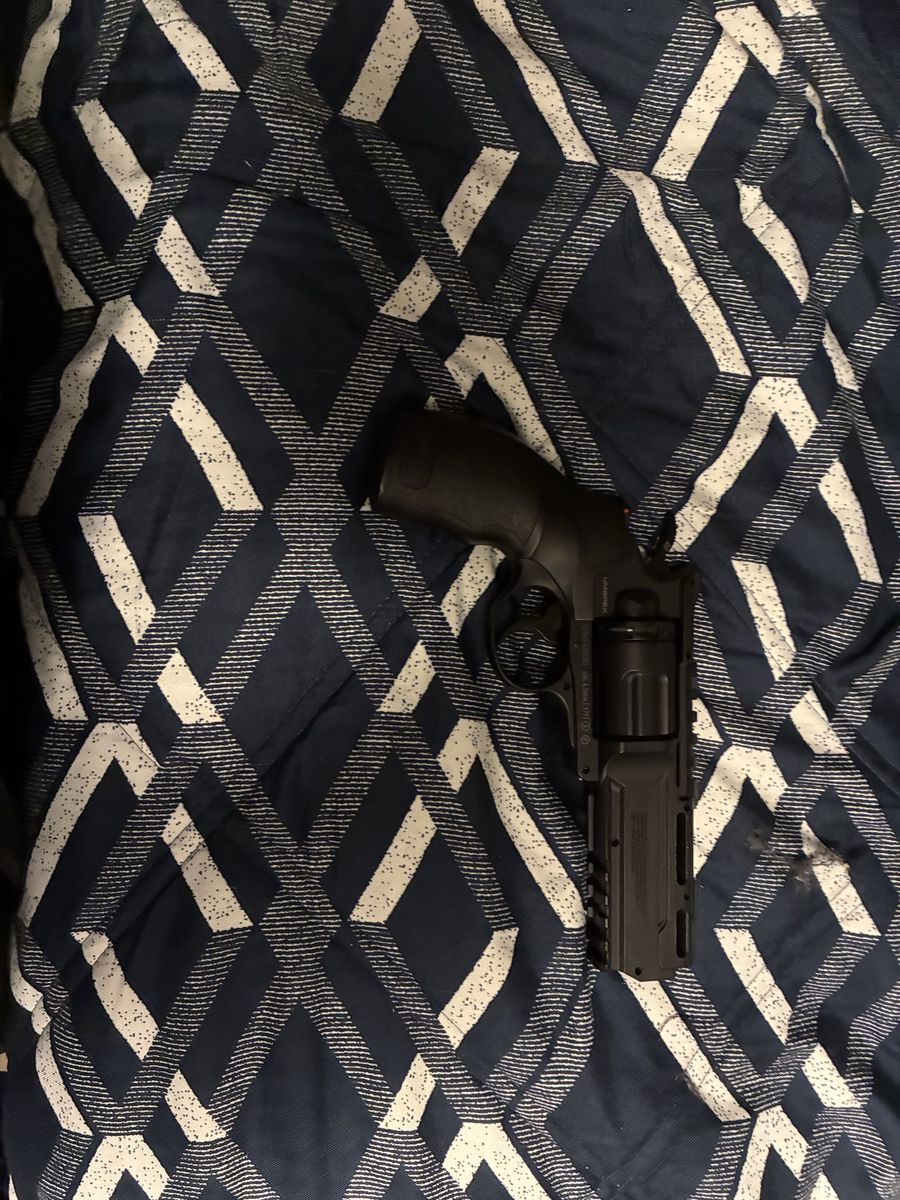 UMAREX BB AIR SOFT GUN