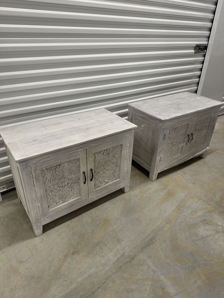 White Carved Wood Accent Cabinets (Set of 2)