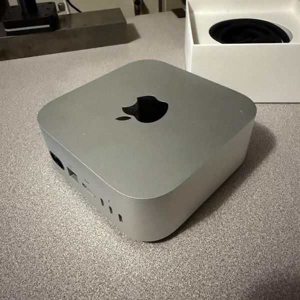 Mac Mini M4 10-Core CPU 10/GPU 16GB Memory 256GB SSD