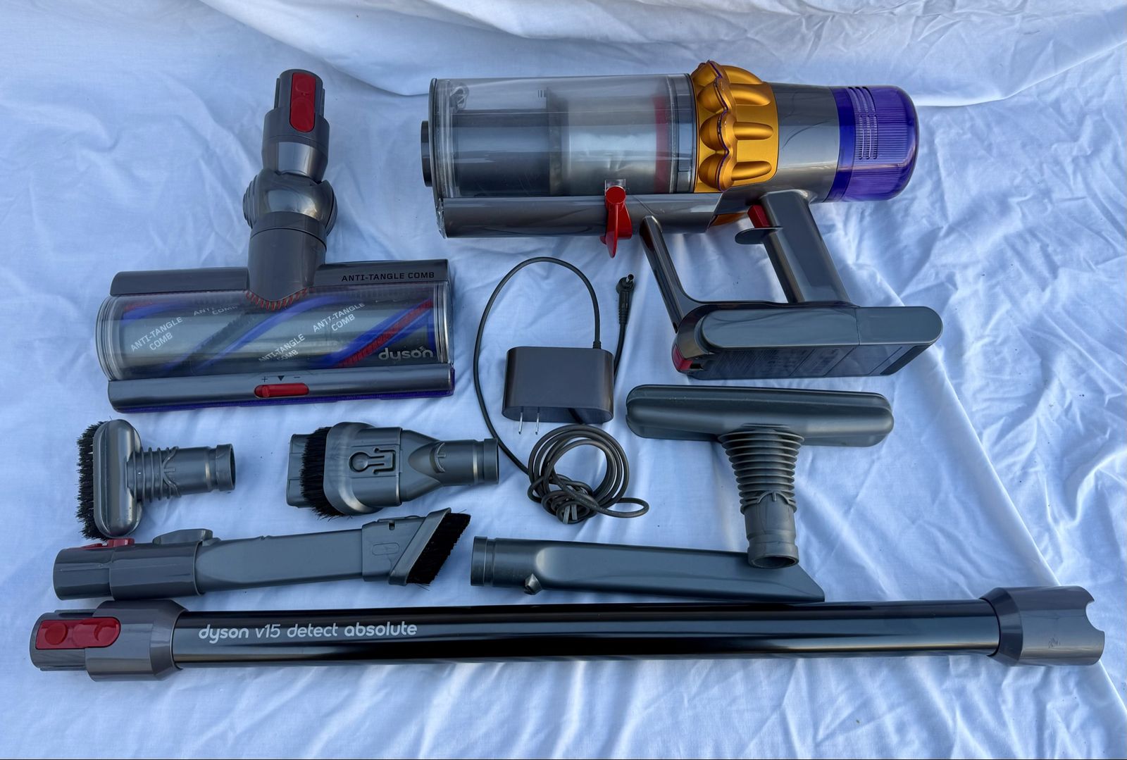 Dyson V15 Detect Absolute Stick Vacuum