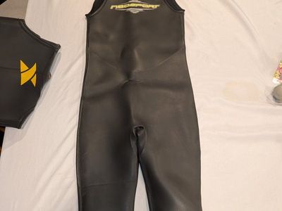 Men's Neosport 5.3mm triathlon Wetsuit Sleeveless - Podium Series