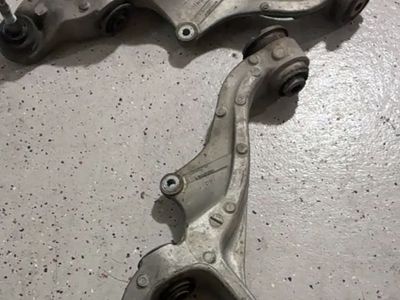 2014 Ram 1500 Lower Control Arms
