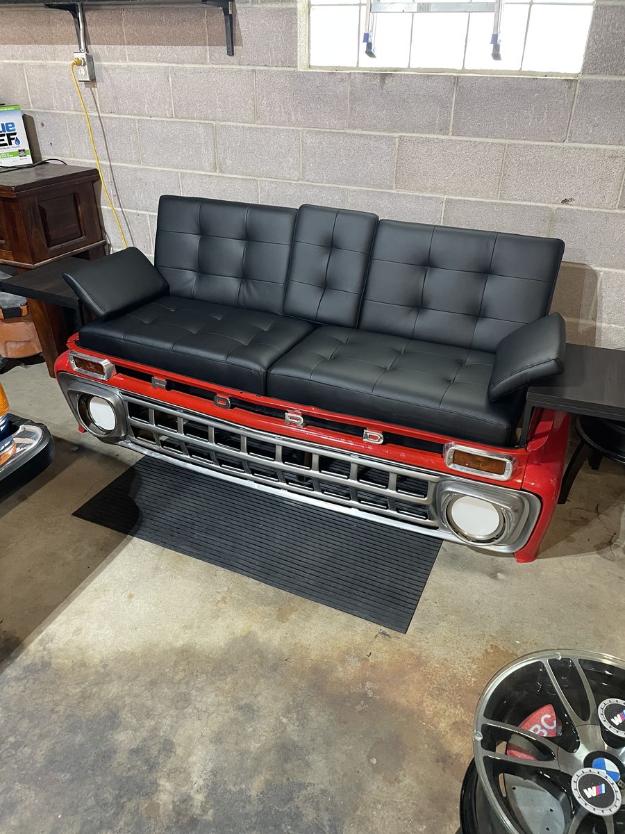 1964 Ford F100 Couch