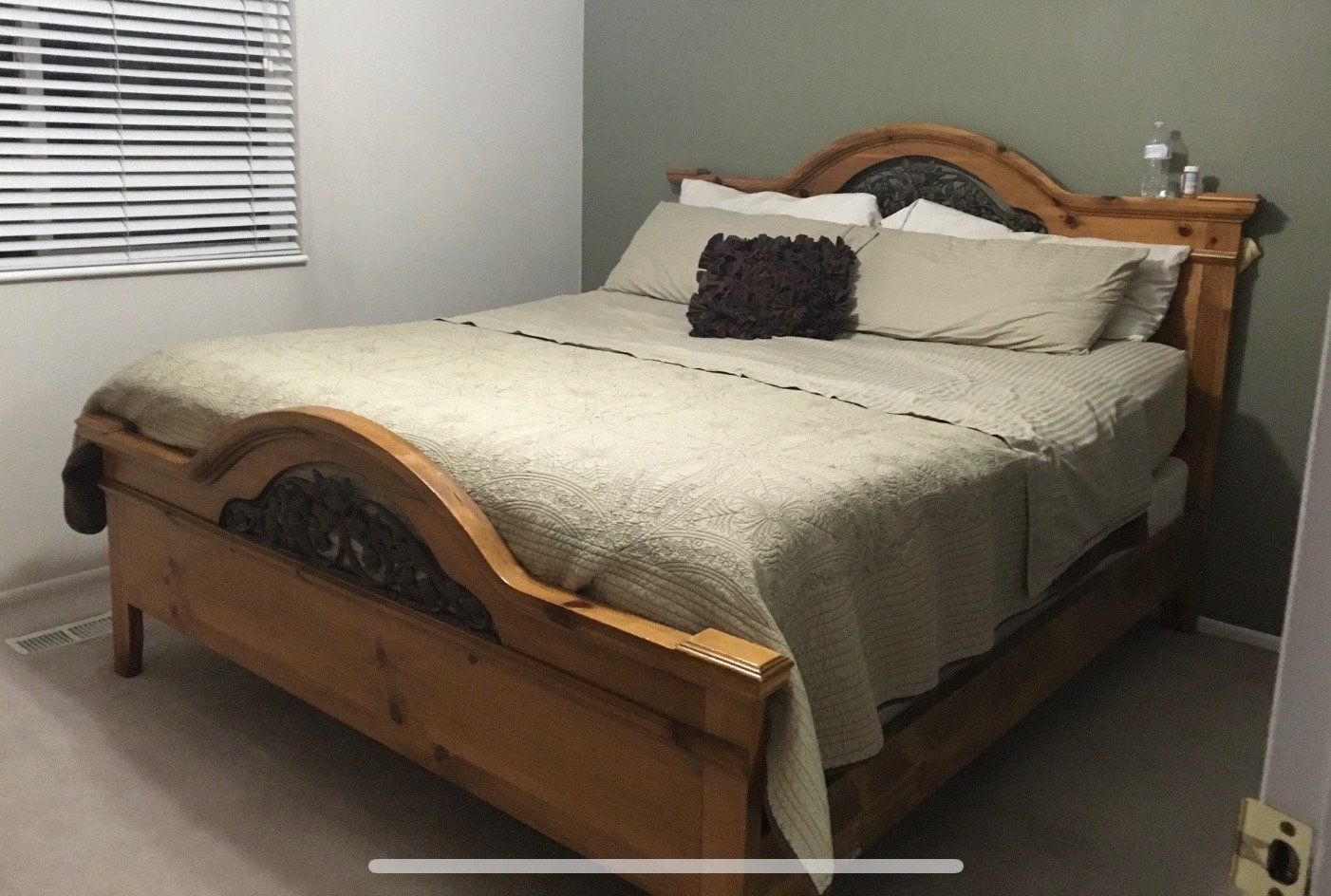 solid wood king bedframe