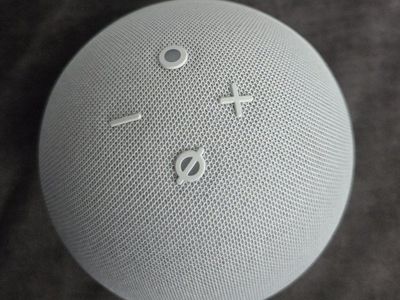 Echo Dot Bluetooth with Alexa.
