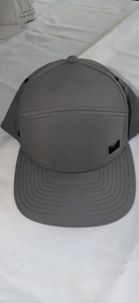 Melin Hydro Grey Hat Odyssey Stacked Anthem Icon Snapback