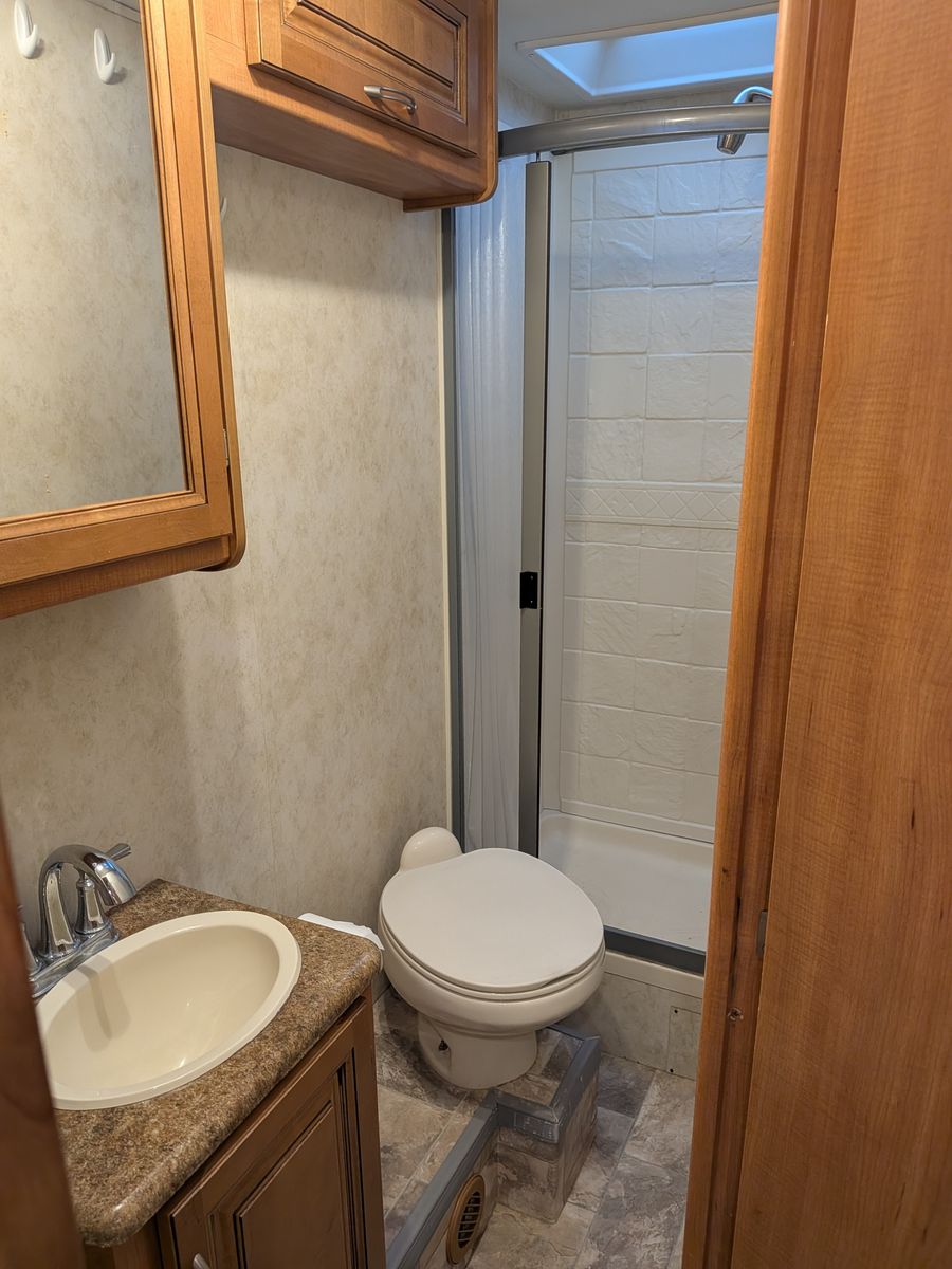 Main image 12
