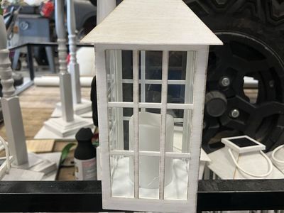 7 white solar turn on lanterns