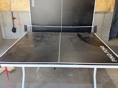 Foldable PING-PONG Table - Compact Design, Great for Small Spaces 50$ OBO