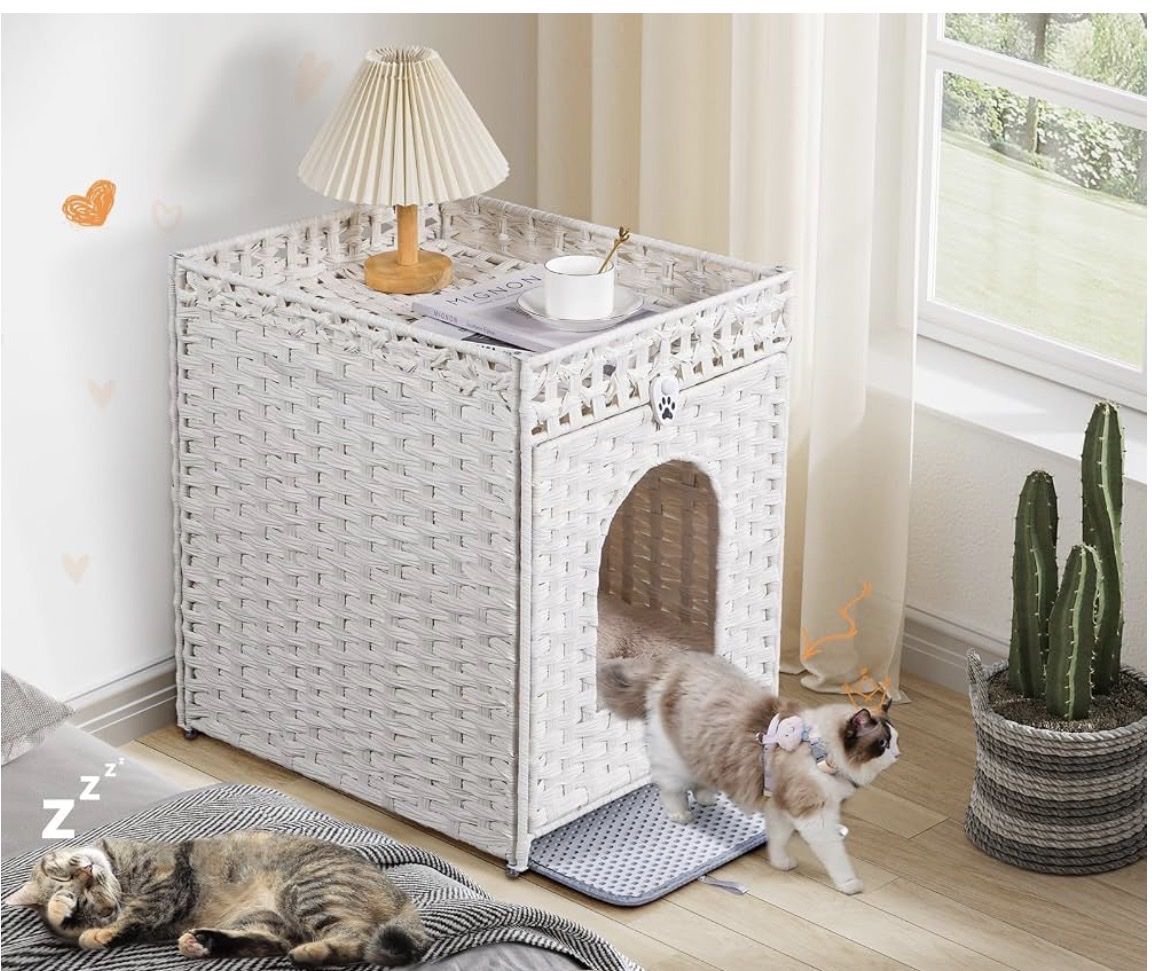 Snug Home Cat Litter Box Enclosure, White, Discreet Pet Furniture