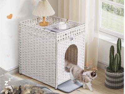 Snug Home Cat Litter Box Enclosure, White, Discreet Pet Furniture