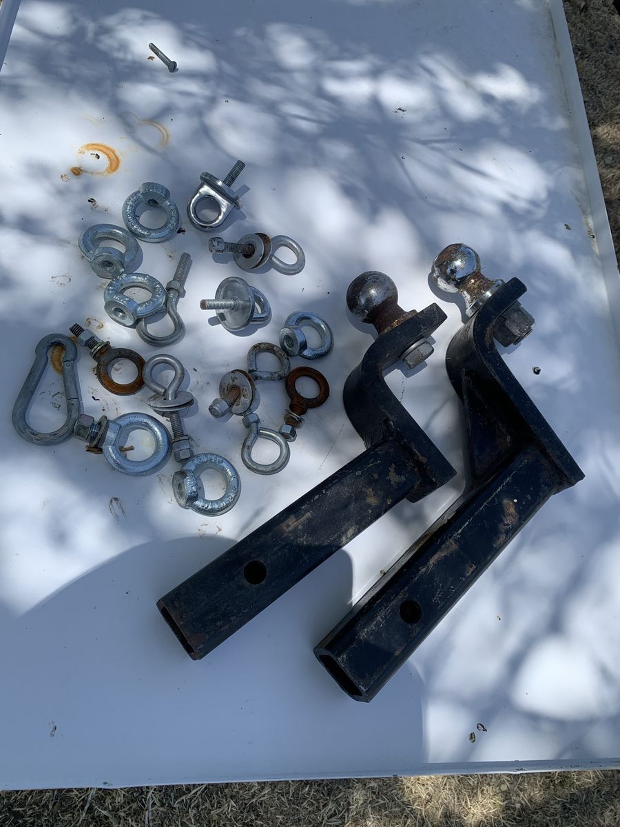 Towing and lifting accessories