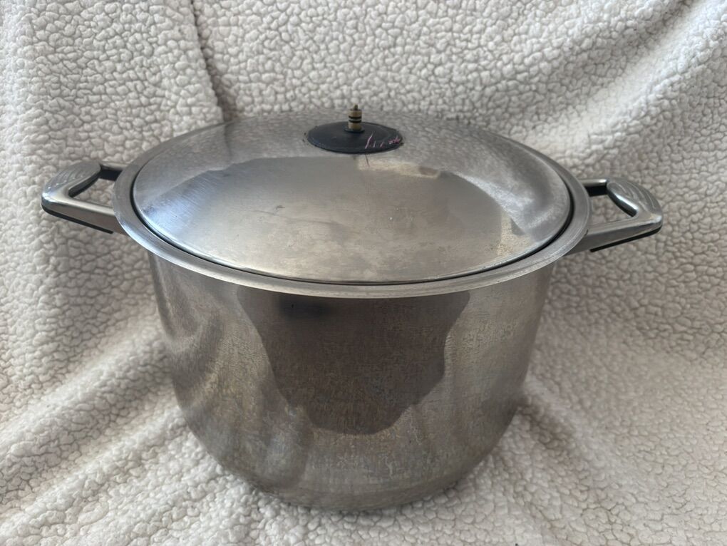 24oz Large Stockpot Two Handles Stainless Steel
