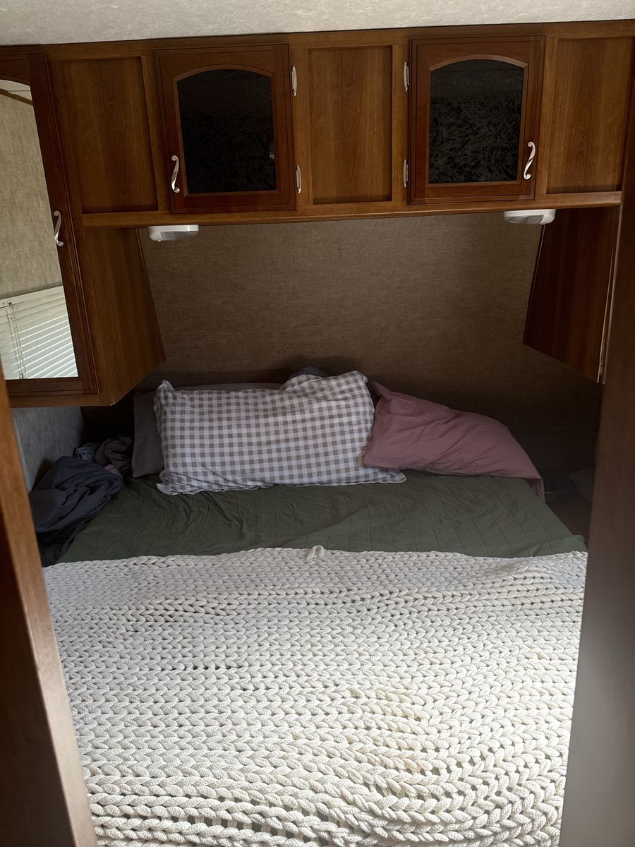 Main image 8