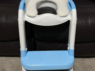 Toddler Training Seat with adjustable step stool