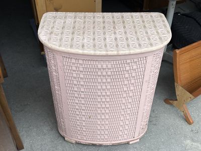 Vintage Mid Century modern Perl Wick laundry hamper MCM laundry basket, bathroom