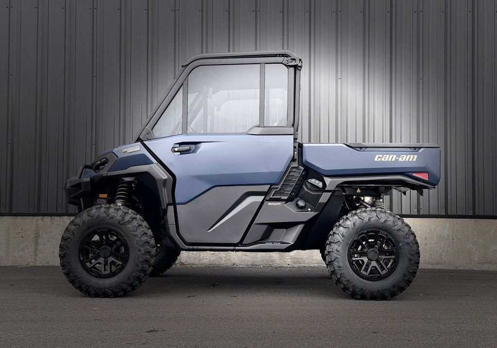 2026 Can-Am® Defender Limited HD11