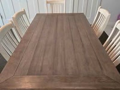 Beautiful Farmhouse Dining Set – Table + 6 Chairs