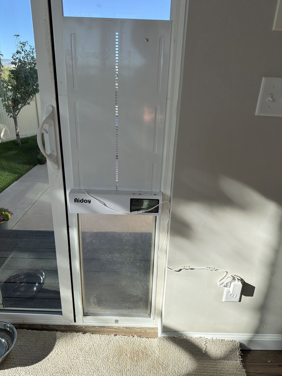 Aiday Automatic Sliding Glass Door Pet Panel Insert with Electronic Dog Door