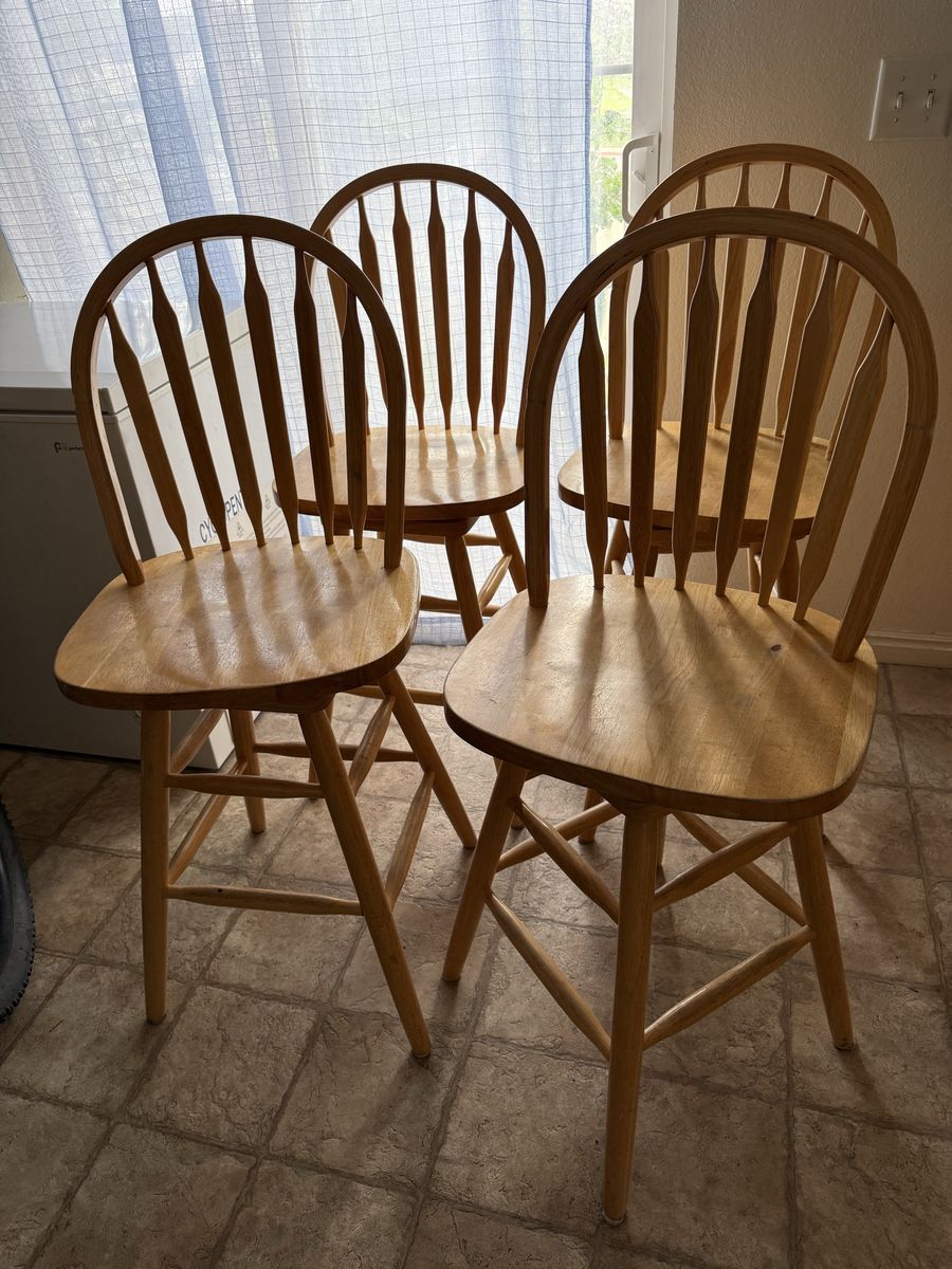 Set of 4 barstools