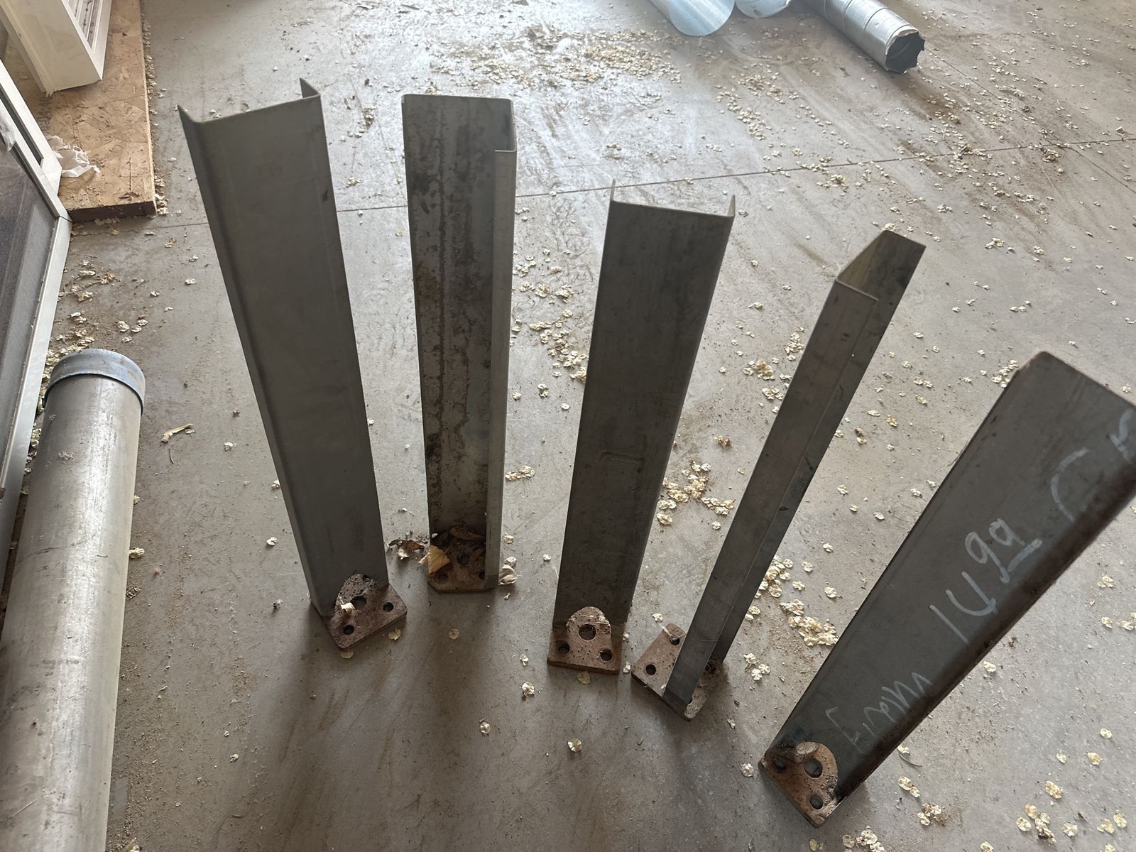 Metal Support Posts with Base Plates - Industrial/Construction Equipment Parts