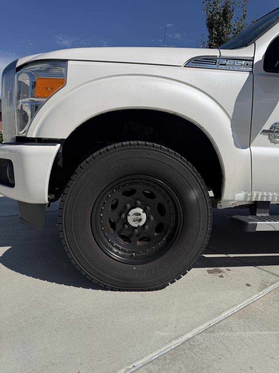 19.5 Tires & Wheels, Ford F-350