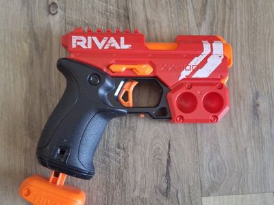 nerf gun