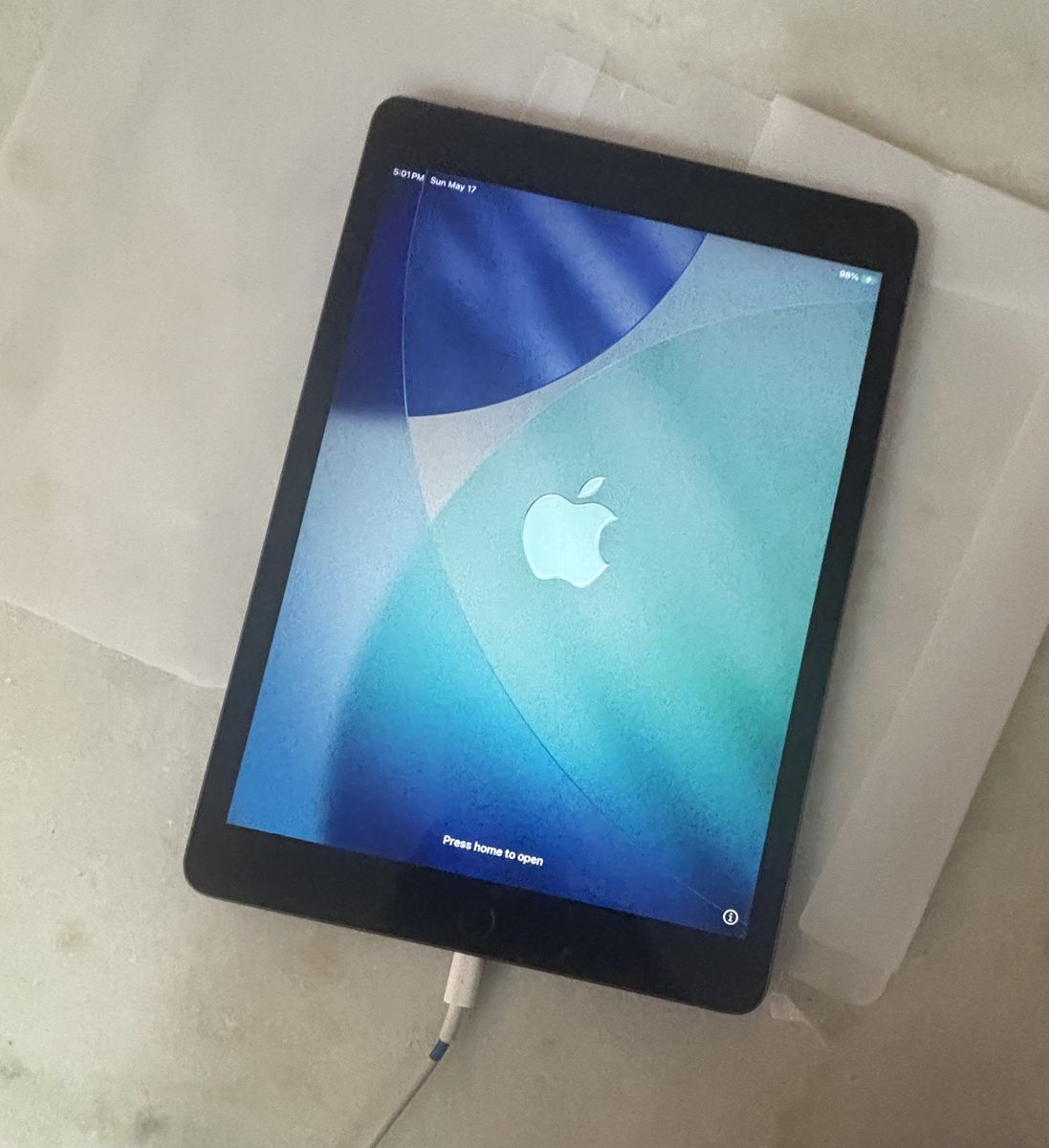 Apple iPad 9th Gen A2602 (WiFi + Cellular) Space Gray
