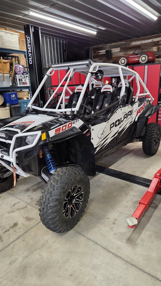 2013 Polaris RZR 900 XP EFI 4 seater utv