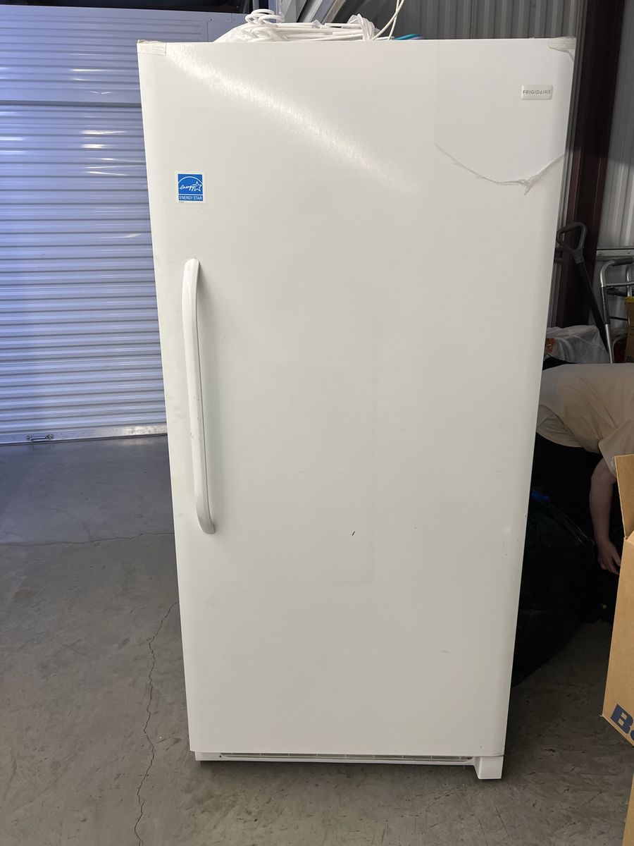 21 ft.³ upright freezer
