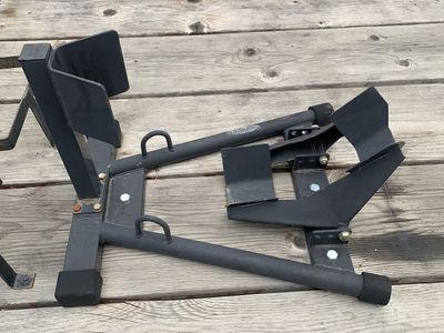 Motorcycle wheel chock