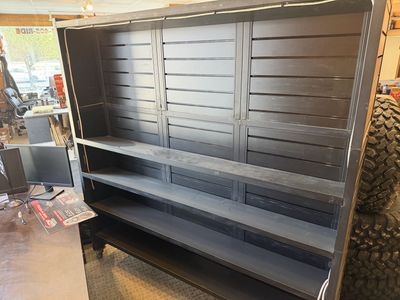 Rolling slatwall displays