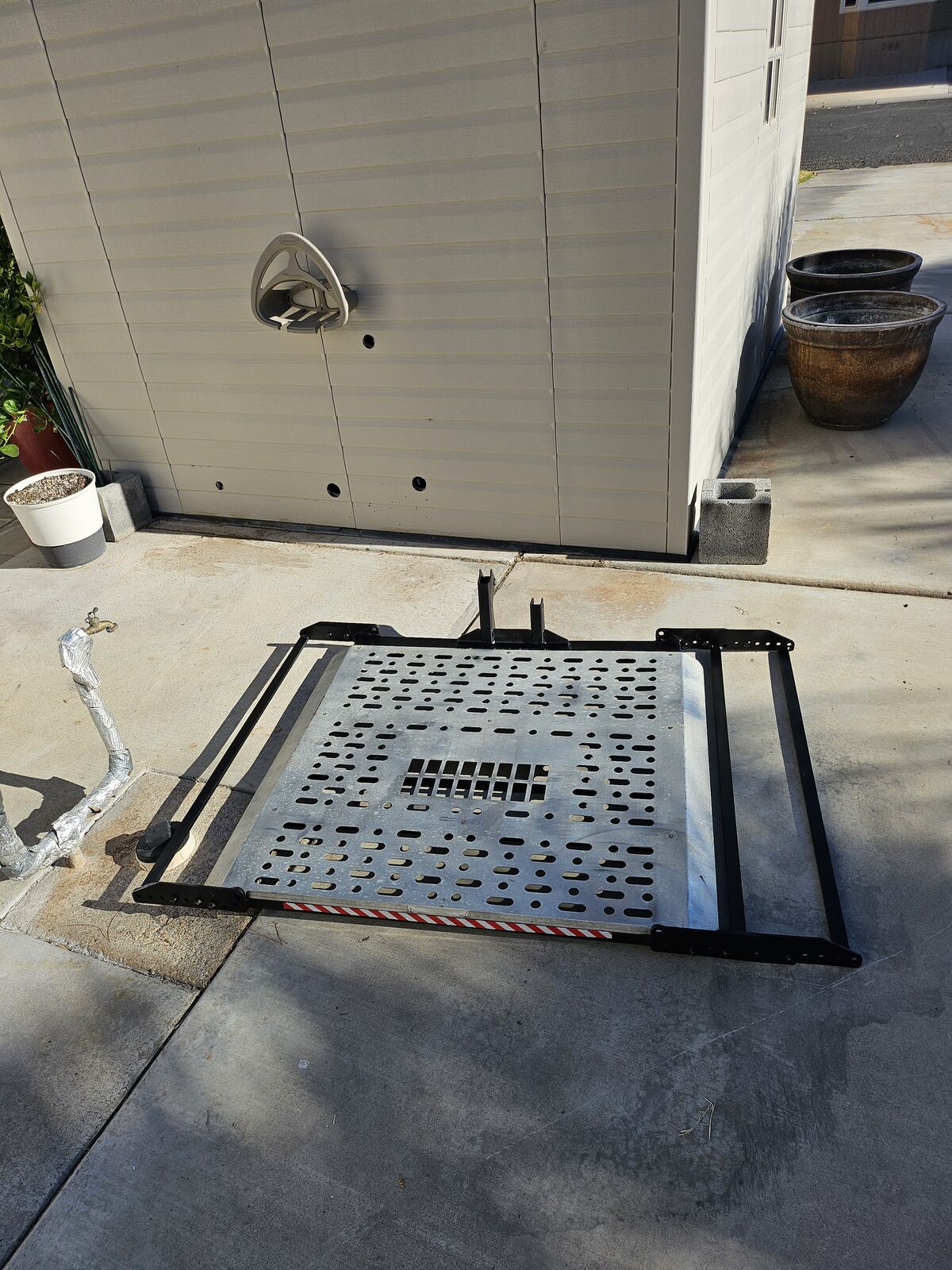 Elec. Chair & power lift