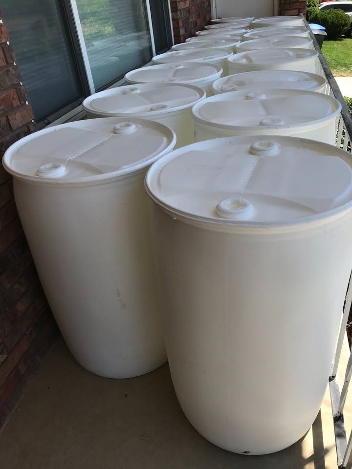 55 gallon water storage barrels, drums plastic containers food grade emergency preparedness rain collection, gardening