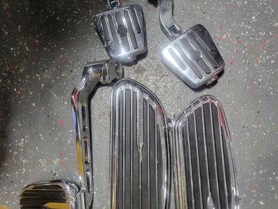Screaming eagle floor boards driver/passenger+ foot brake lever for Harley Davidson
