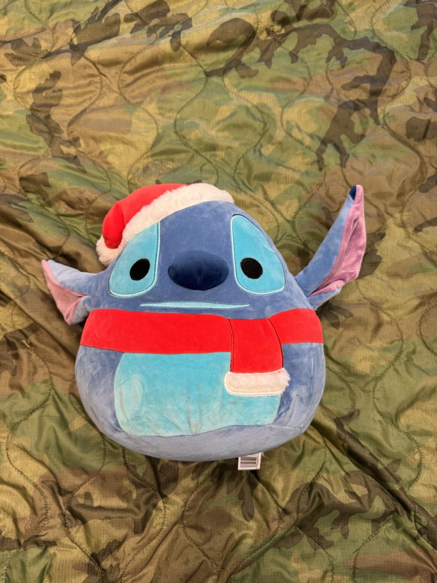 Stitch Holiday Squishmallow Plush - Santa Hat & Scarf