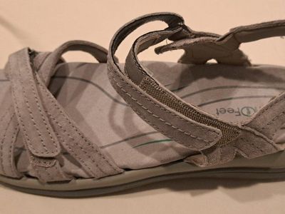 ortho feet sandals