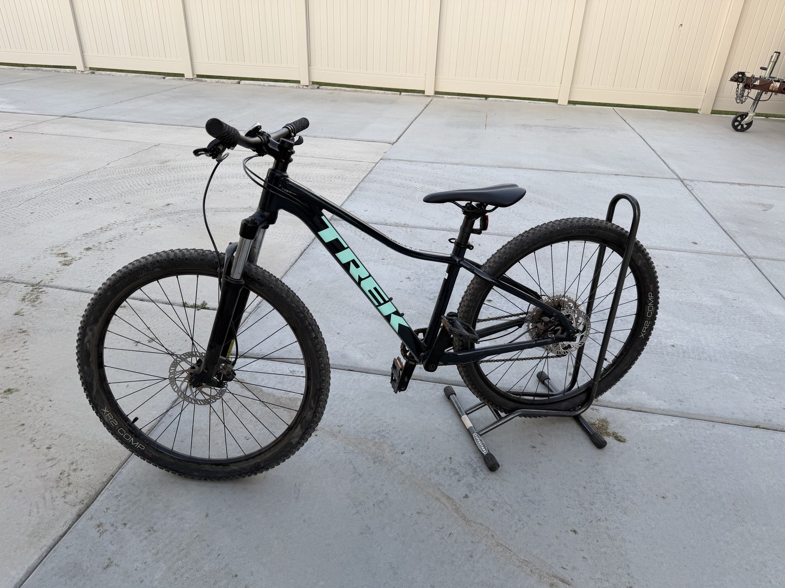 2024 Trek Marlin 6 Small