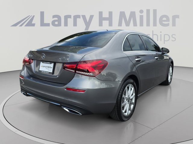 Main image 5