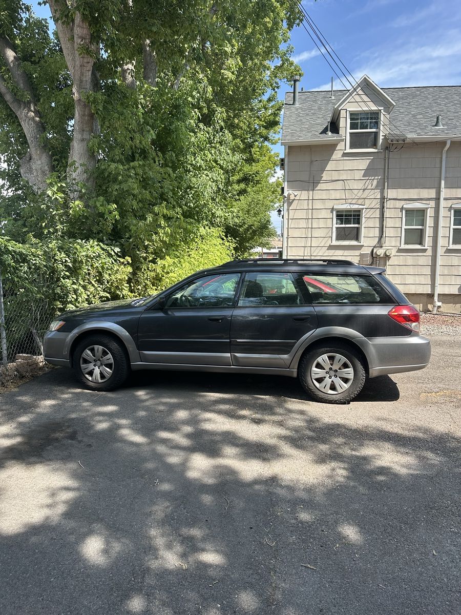 2009 Subaru Outback 2.5i