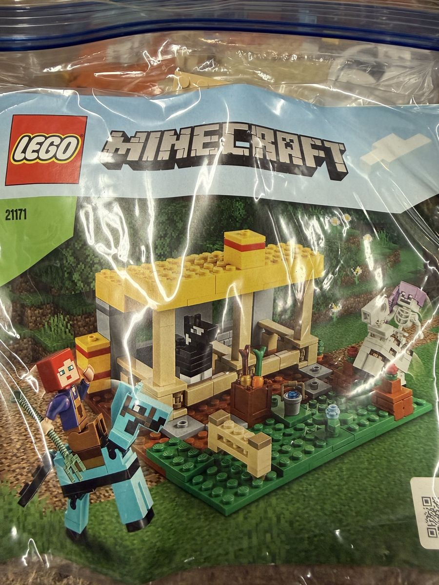 LEGO 10 sets - Complete