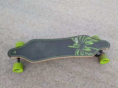 Only 49 Miles! Meepo Envy NLS Electric Skateboard