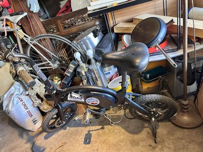 Jetson Bolt Pro Electric Bike works well Need new brakes