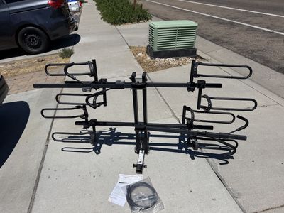 Swagman XTC4 4-Bike Hitch Mount Carrier - 2" Receiver, Security Cable & Lock