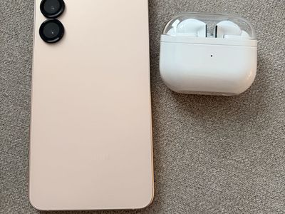 Samsung S25+ 512 GB Unlocked + Galaxy Buds Pro