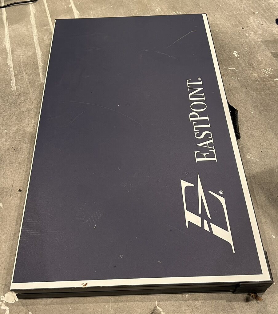 Ping pong table