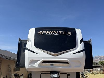2022 Keystone Sprinter Limited 3670FLS