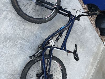 Diamondback Mission 2 Full Suspension Mountain Bike - Blue, 27.5" Wheels, Fox Float CTD, RockShox