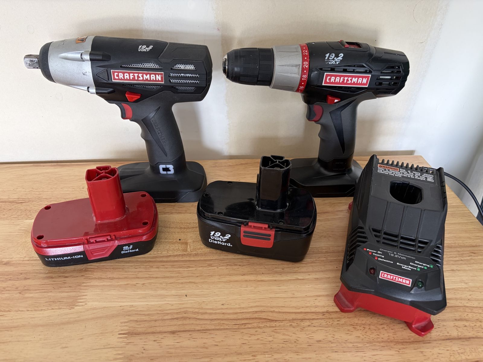 Craftsman C3 19.2V Drill and Impact Set