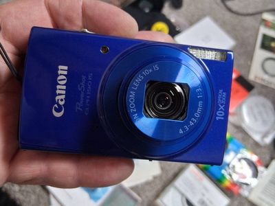 Canon Power Shot 10 Digital Camera And Much More Like New!
